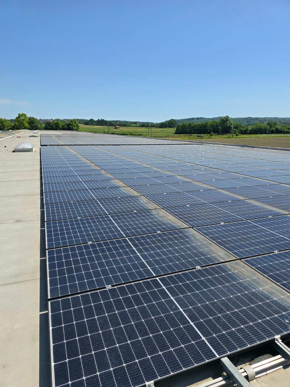 Čišćenje solarne elektrane u drvnoj industriji – 9.500 m² – Moslavina