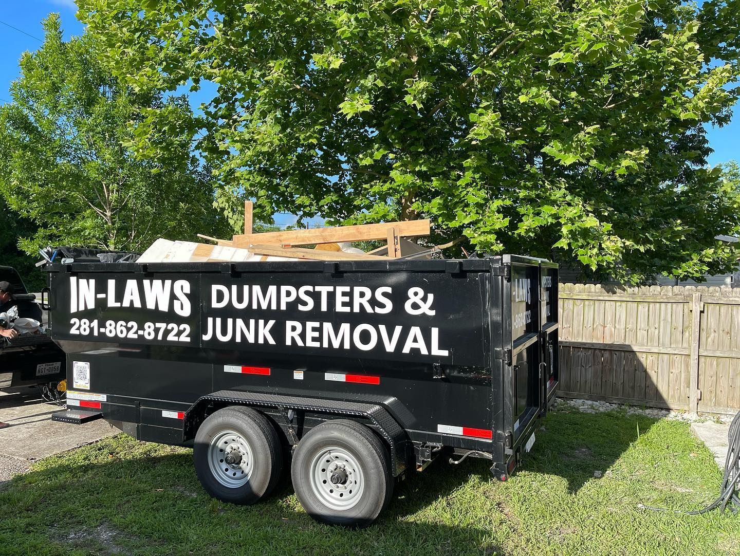 10-yard In-Laws roll-off dumpster
