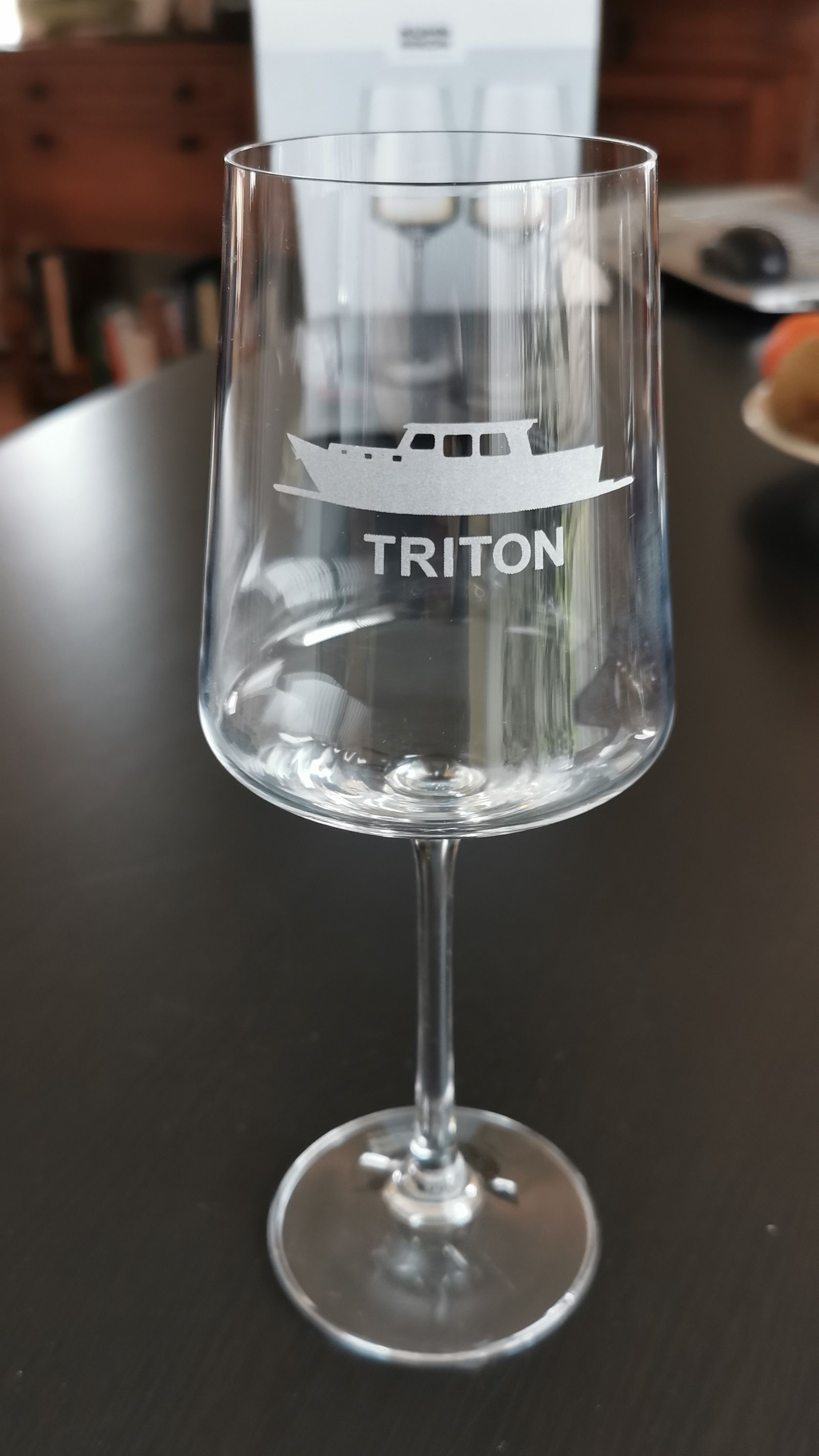 Particuliere opdracht wijnglas  | TRITON