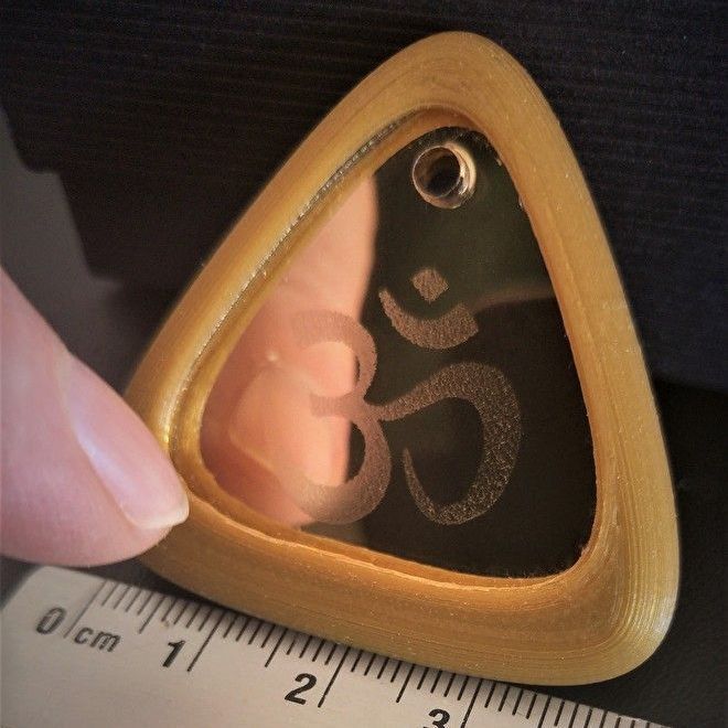 Lasertechniek op maat - Hanger OM