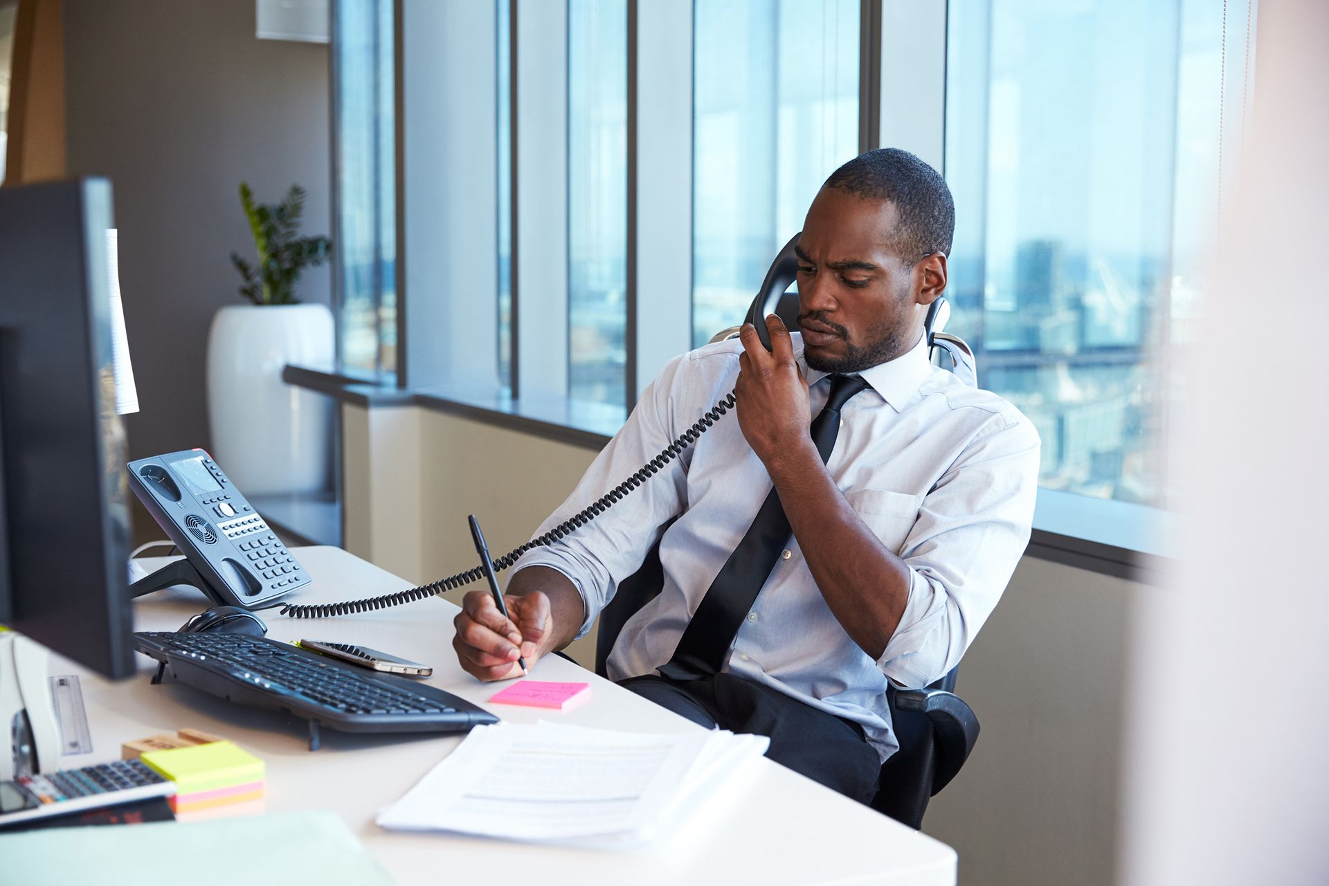 commercial window tint benefits