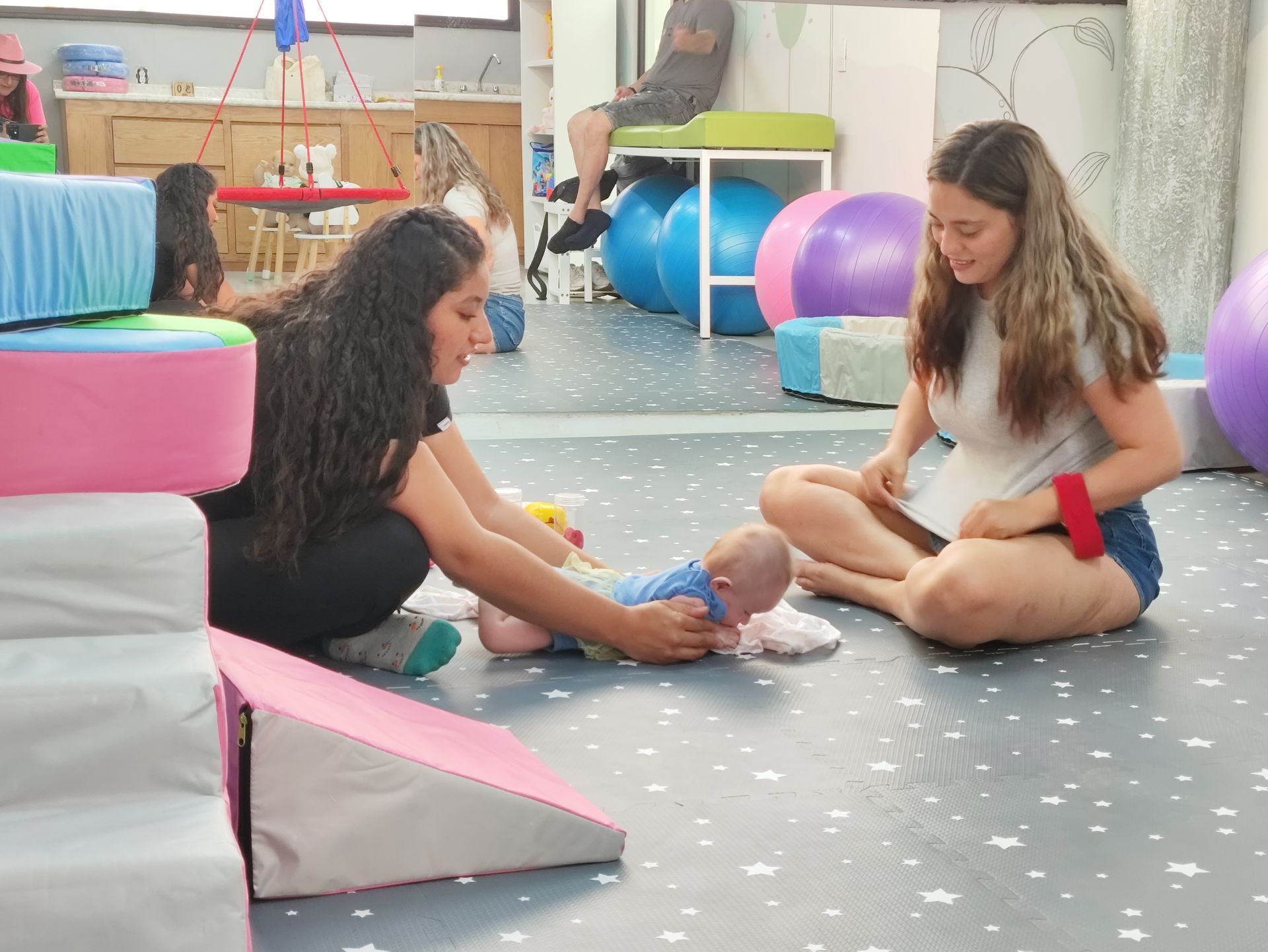 Instalaciones de Grupo AIMI. Centro de estimulación temprana para bebés