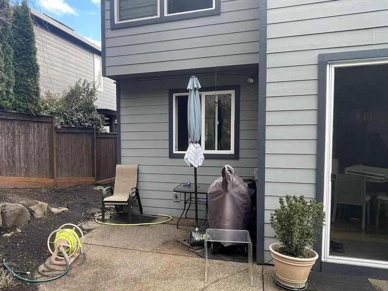 Before Crown Patio Covers installed a Patio Cover in West Linn Oregon