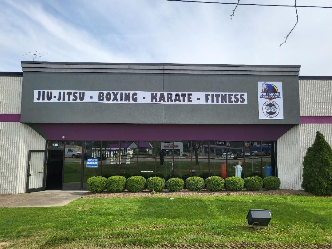Exterior of a martial arts studio: 