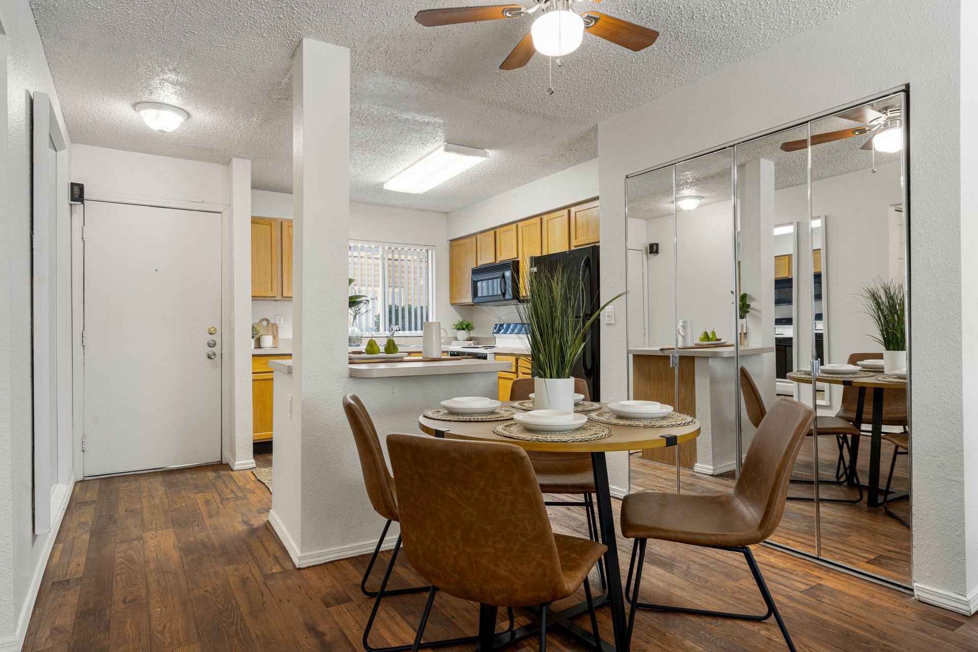 Deerfield Estates living room area