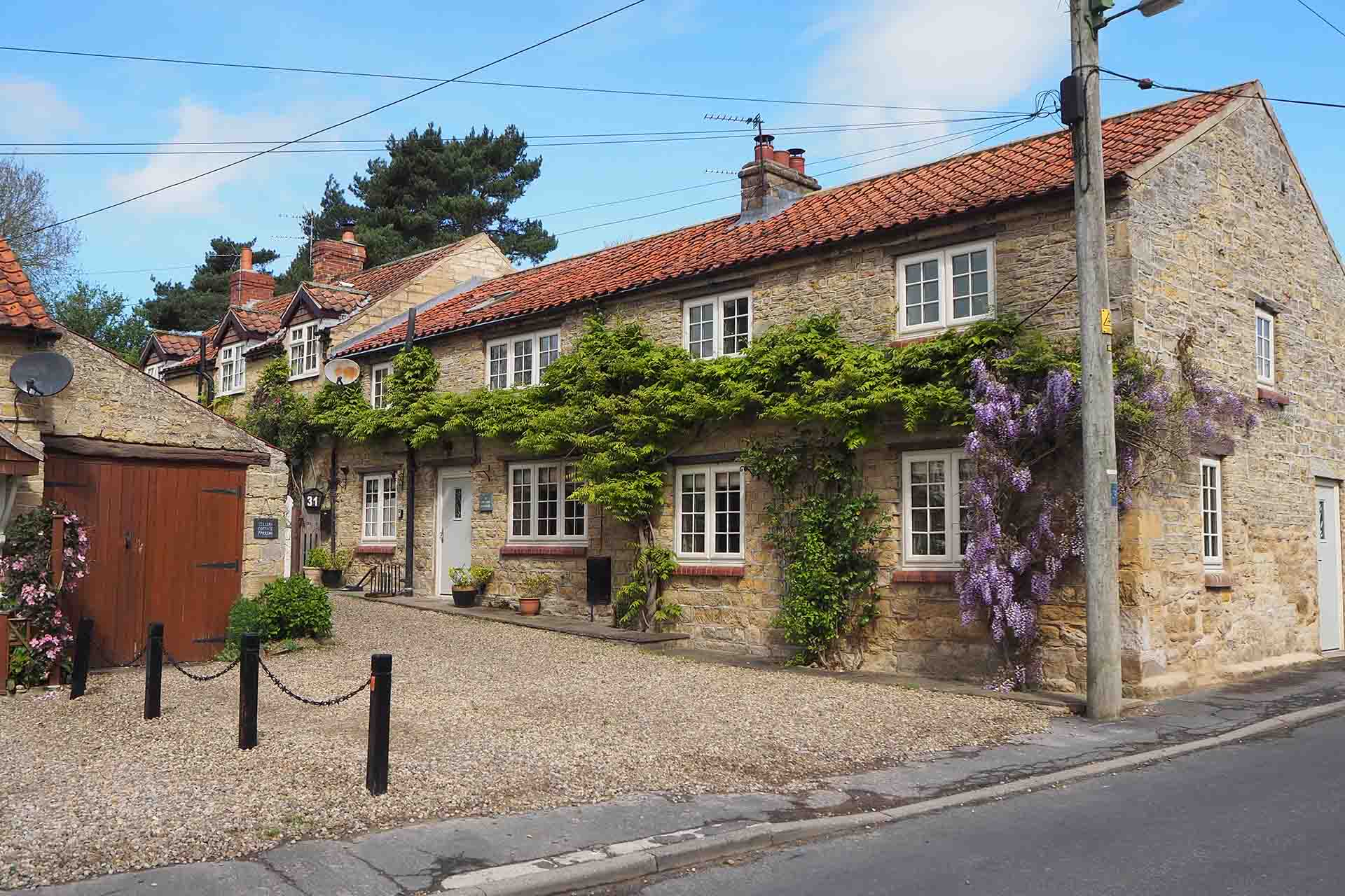 Tillers Self Catering Holiday Cottage, Ebberston, North Yorkshire