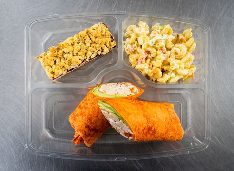 Boite a lunch la Croute Traiteur. Boite à lunch compostable pour votre menu midi. Repas corporatif. Disponible en livraison partout à Québec.