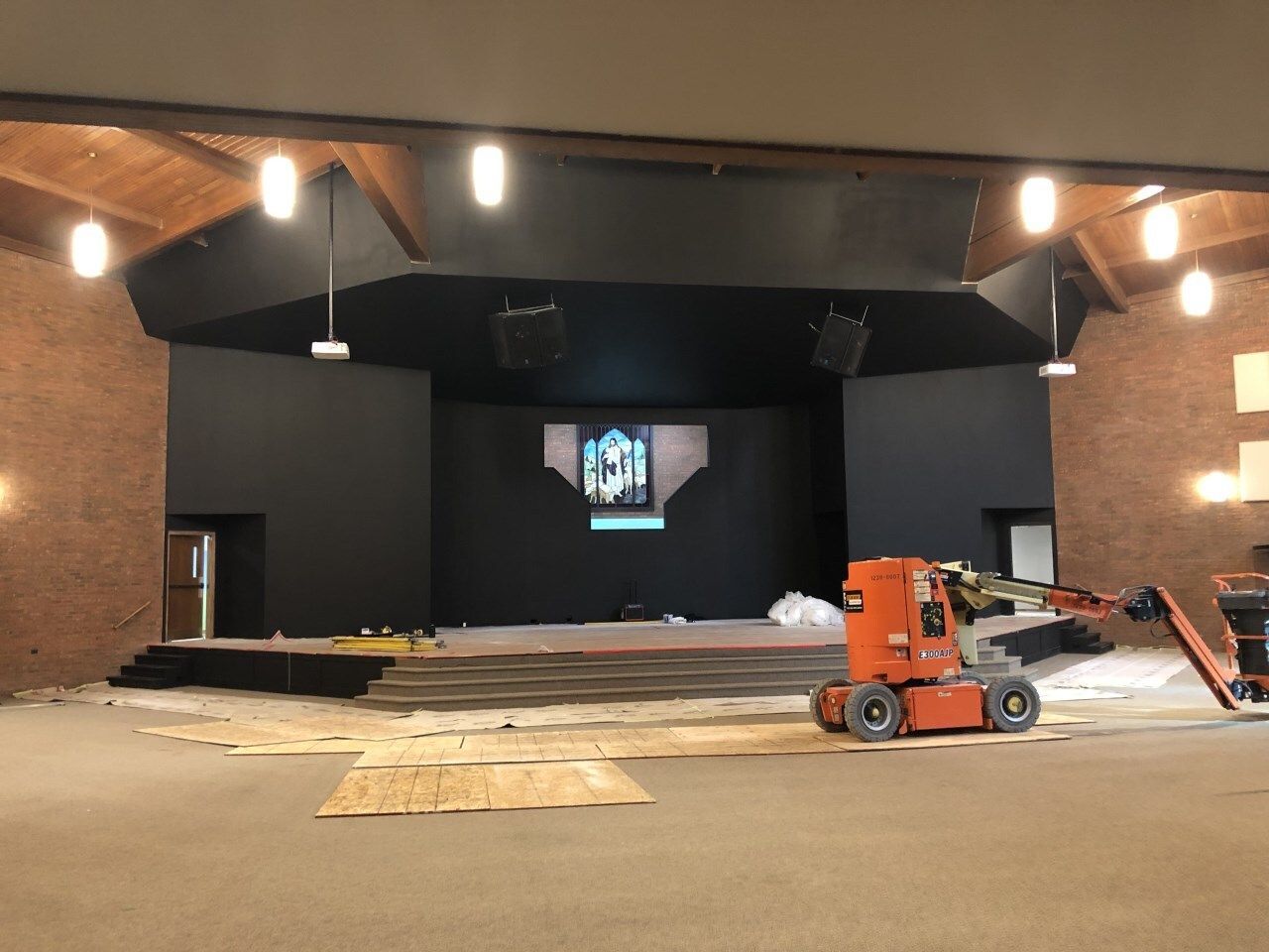 LSE - Religious Meeting Spaces - Good Shepherd Church - Loveland