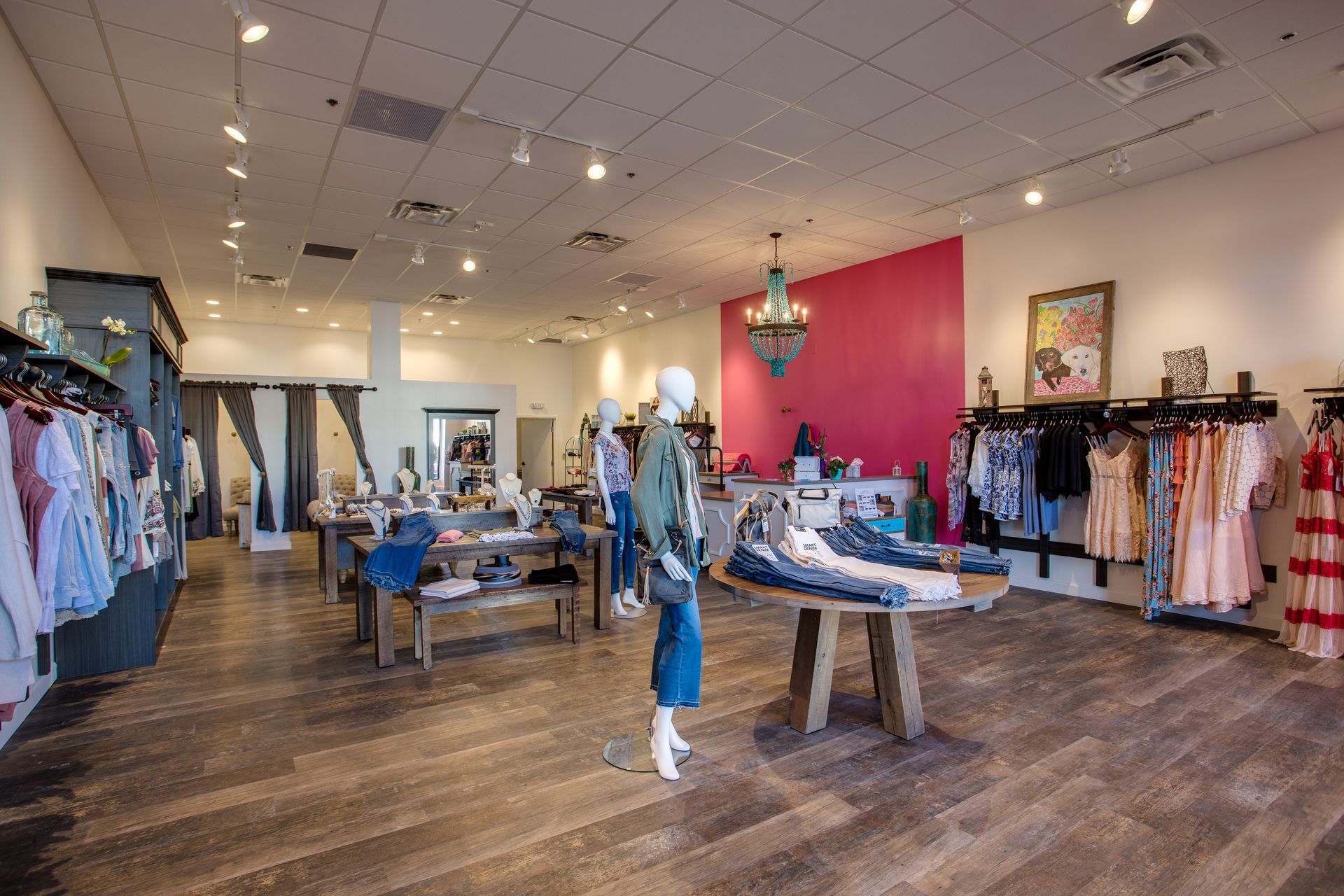 LSE - Shopping Centers & Retail - Scout & Molly’s - Boulder, CO