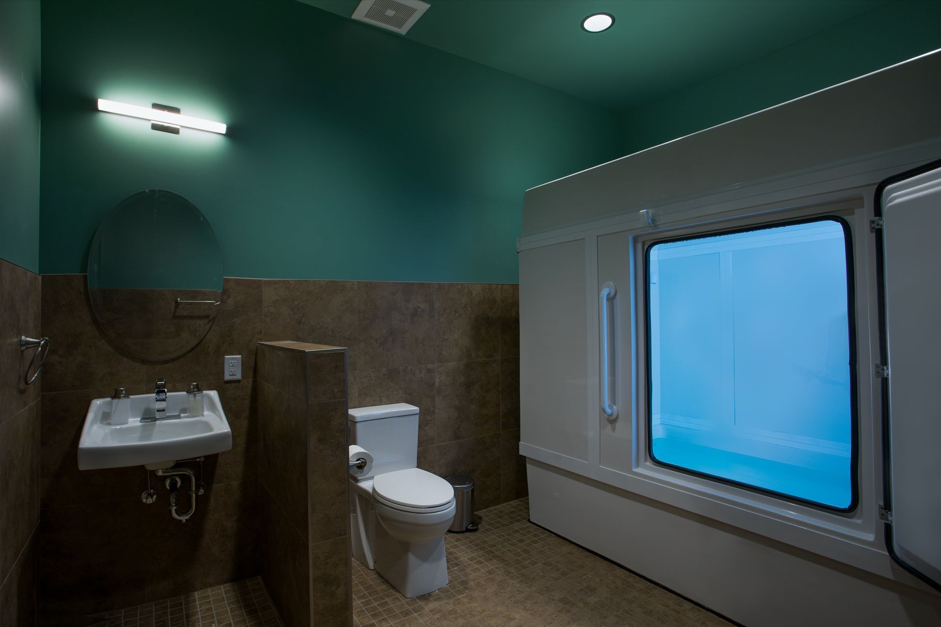 LSE - Medical and Health Related - Isolate Flotation Center