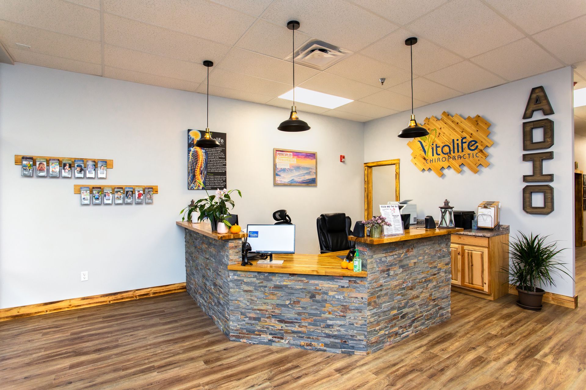 LSE - Medical and Health Related - Vitalife Chiropractic