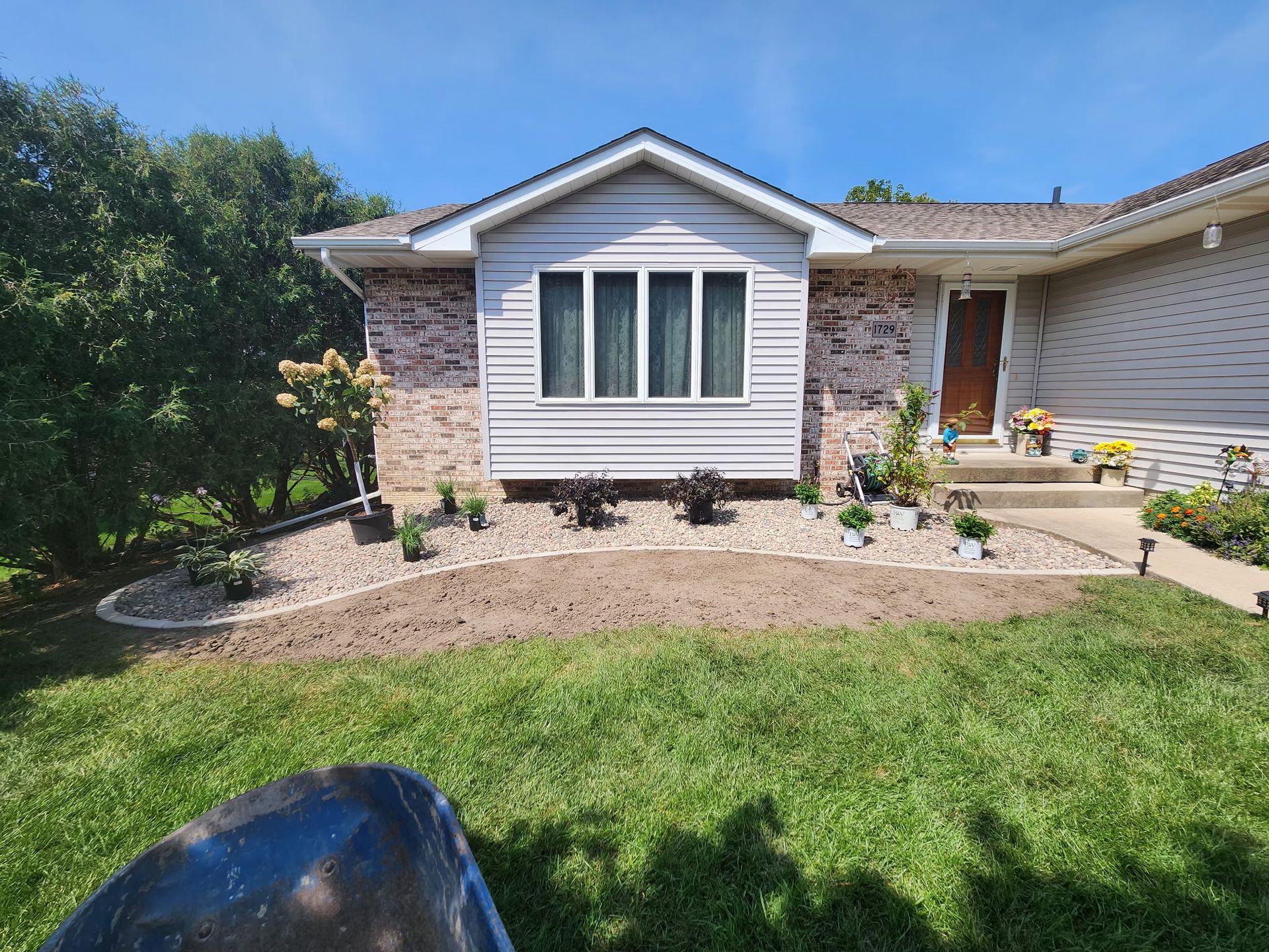 custom home landscape design