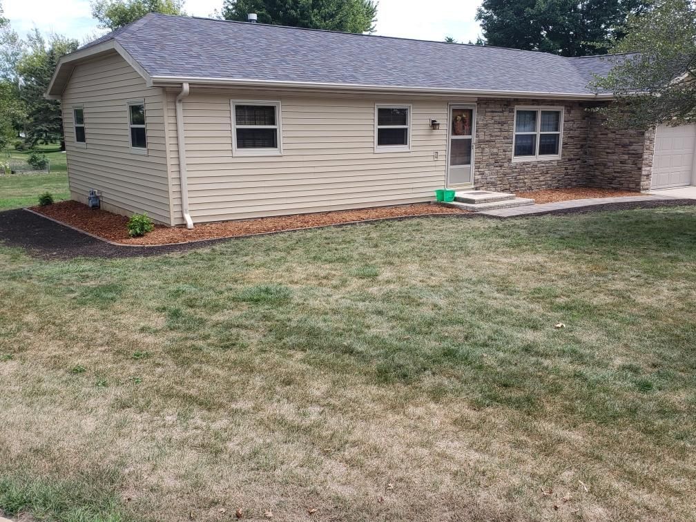 custom landscapeing 