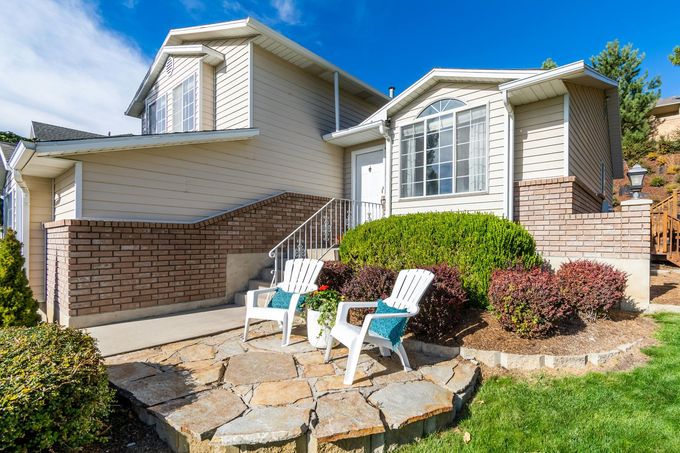 custom built patio in denver iowa