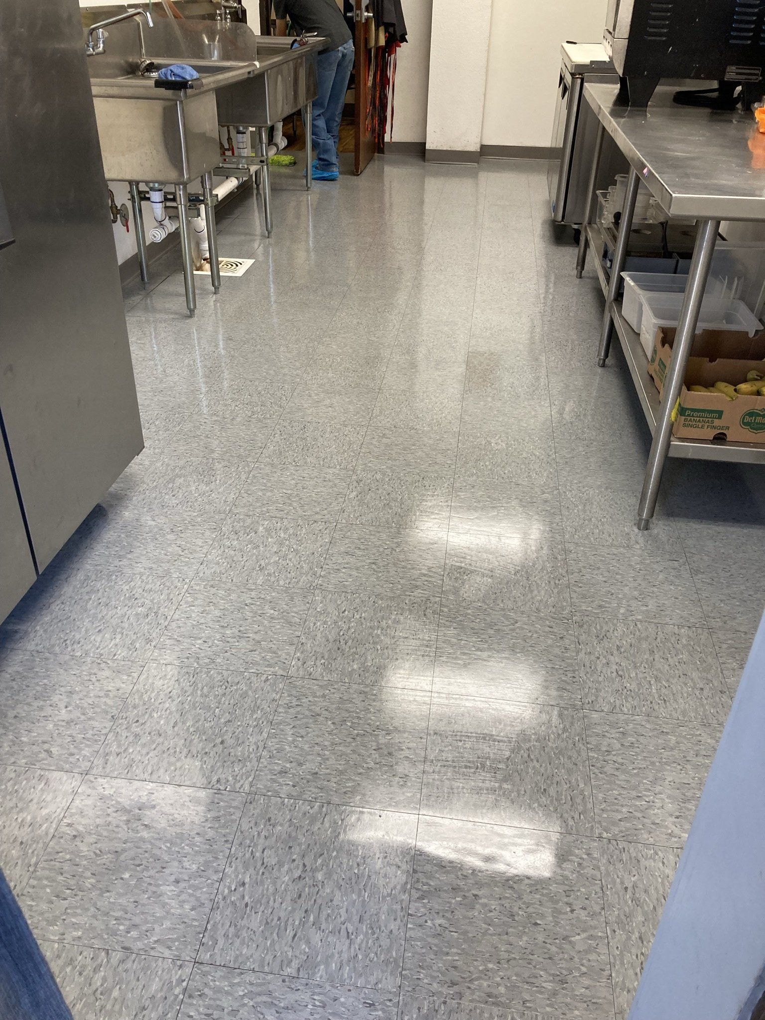 Floor waxing
