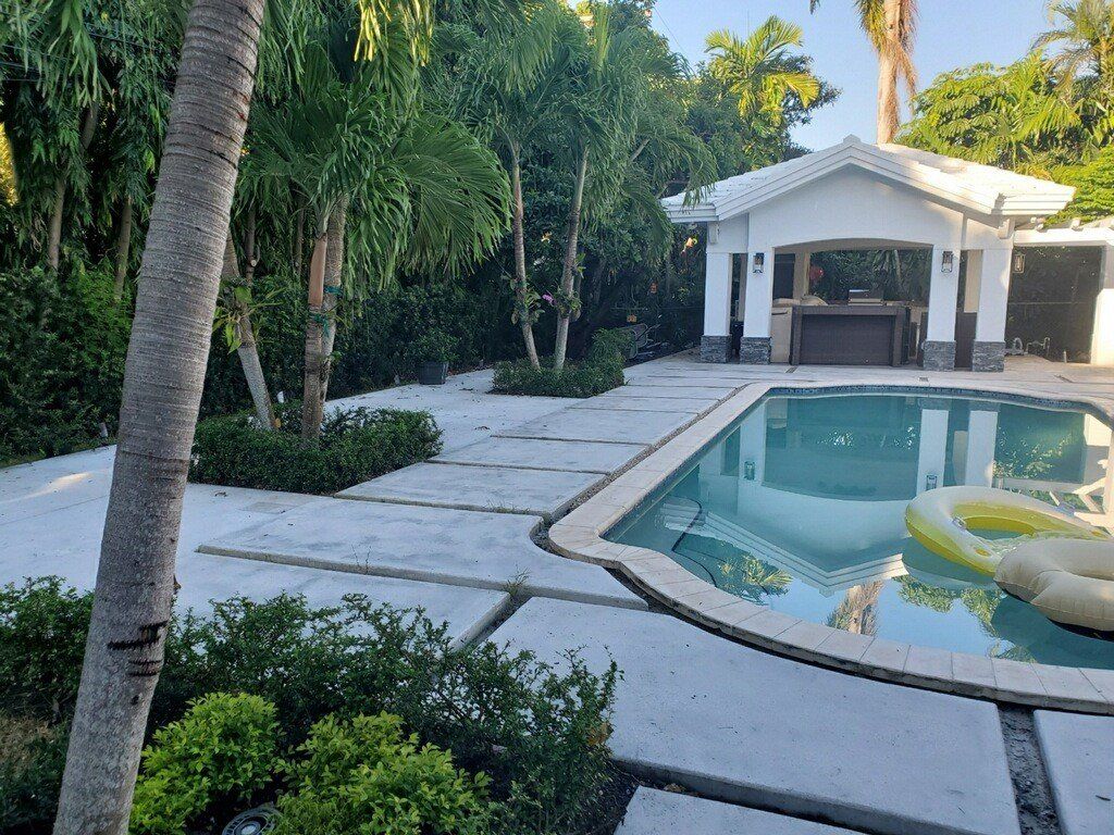 House Swimming Pool — Miami, FL — Concrete Services Pump and Finishing Inc.