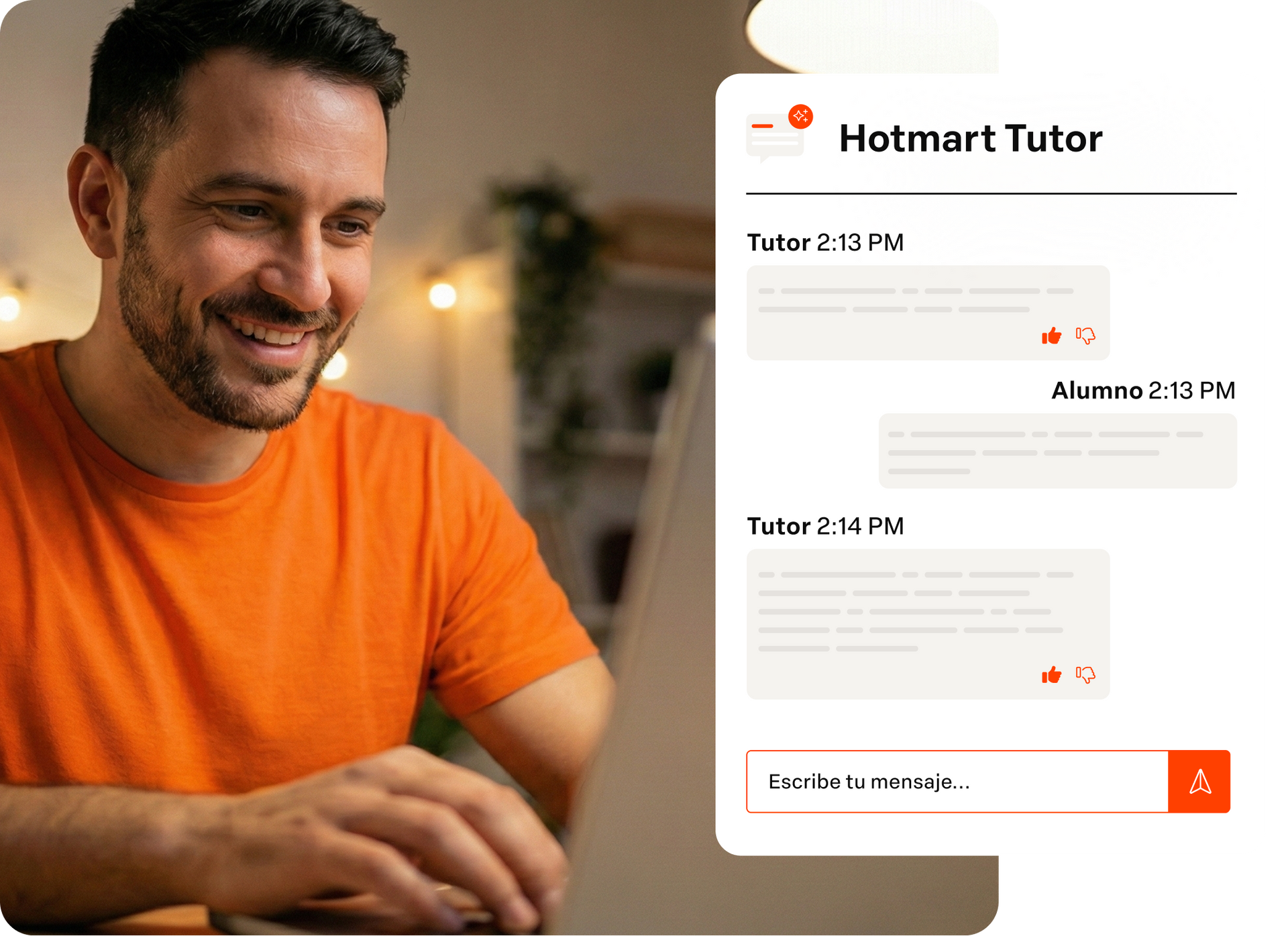 Homem sorridente de camisa laranja usando um laptop ao lado de uma interface de bate-papo do Hotmart Tutor na tela.