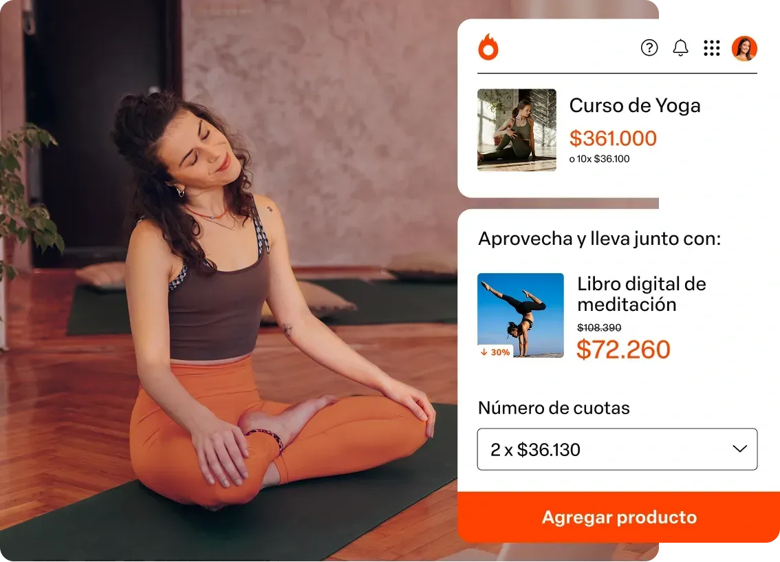 Uma mulher está sentada em um tapete de ioga em posição de lótus.