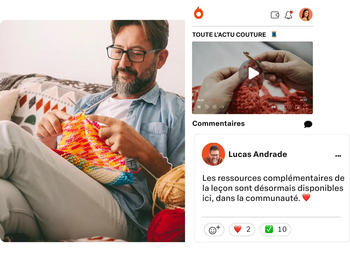 Homme tricotant sur son canapé et publication dans une communauté en ligne de couture sur Hotmart