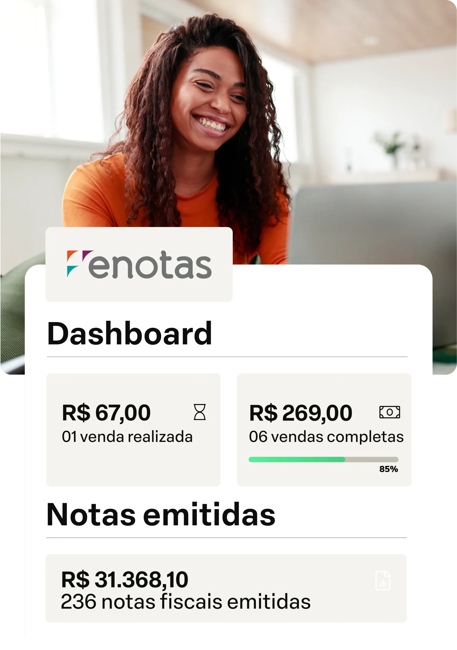 Dashboard de notas fiscais com cartão branco, valores em reais e mulher sorrindo ao fundo.