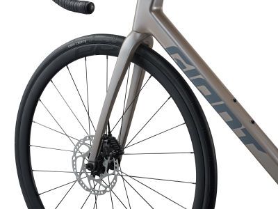 TCR Advanced 1-KOM 2027 — foto 3