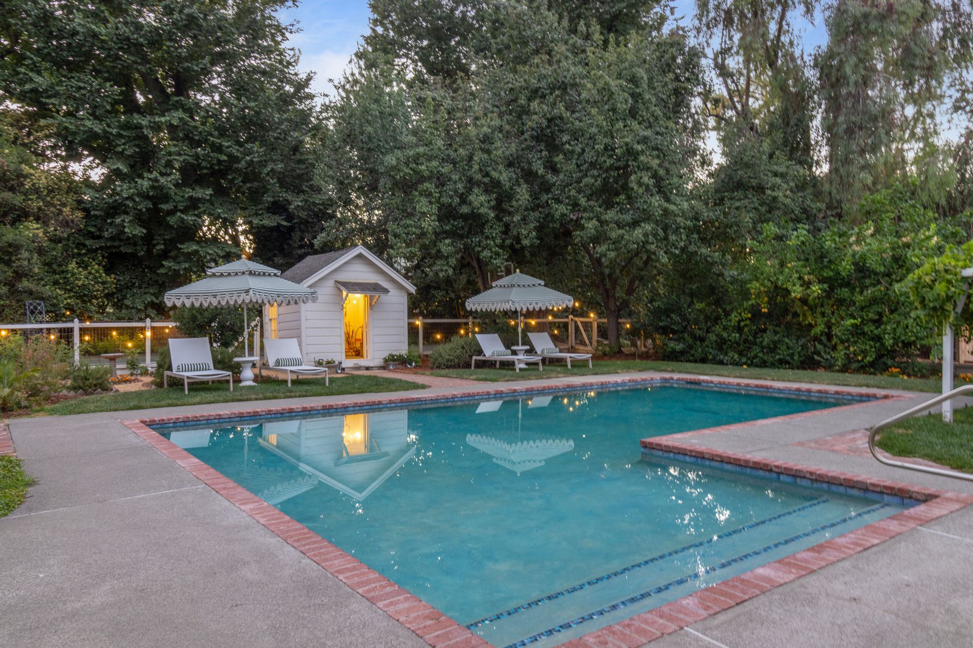 2727 Russell Boulevard, Davis, CA, USA Home for Sale, with an elegant interior and classic design