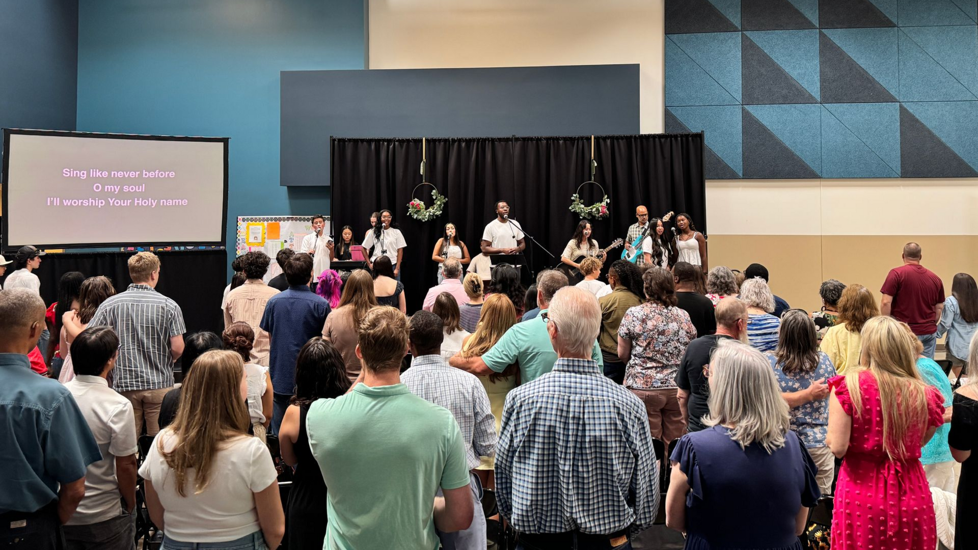 Aurora worship service