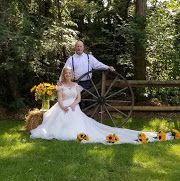 Wedding Couple next to Wheel