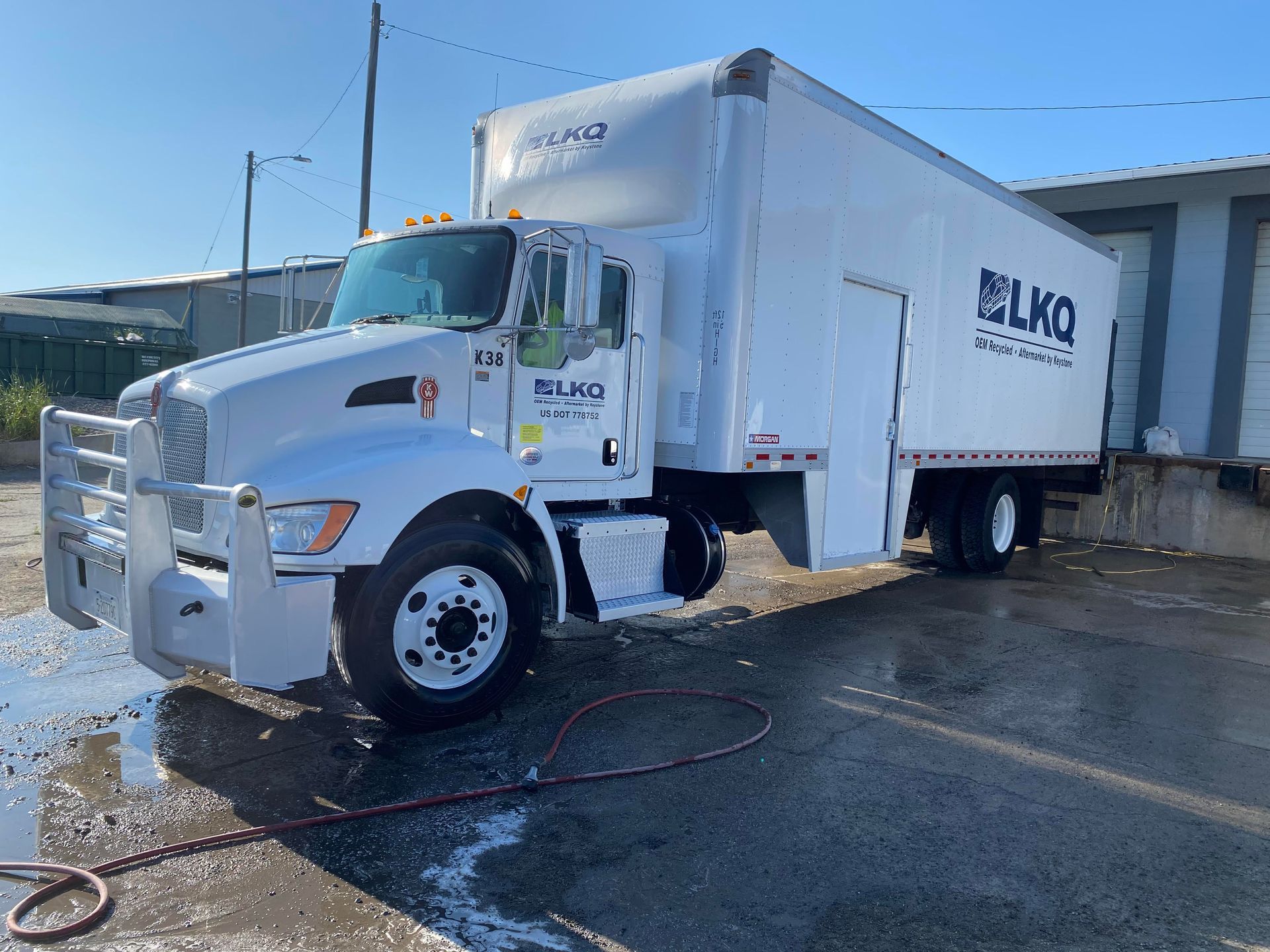 pressure washing company, fleet washing services, truck washing