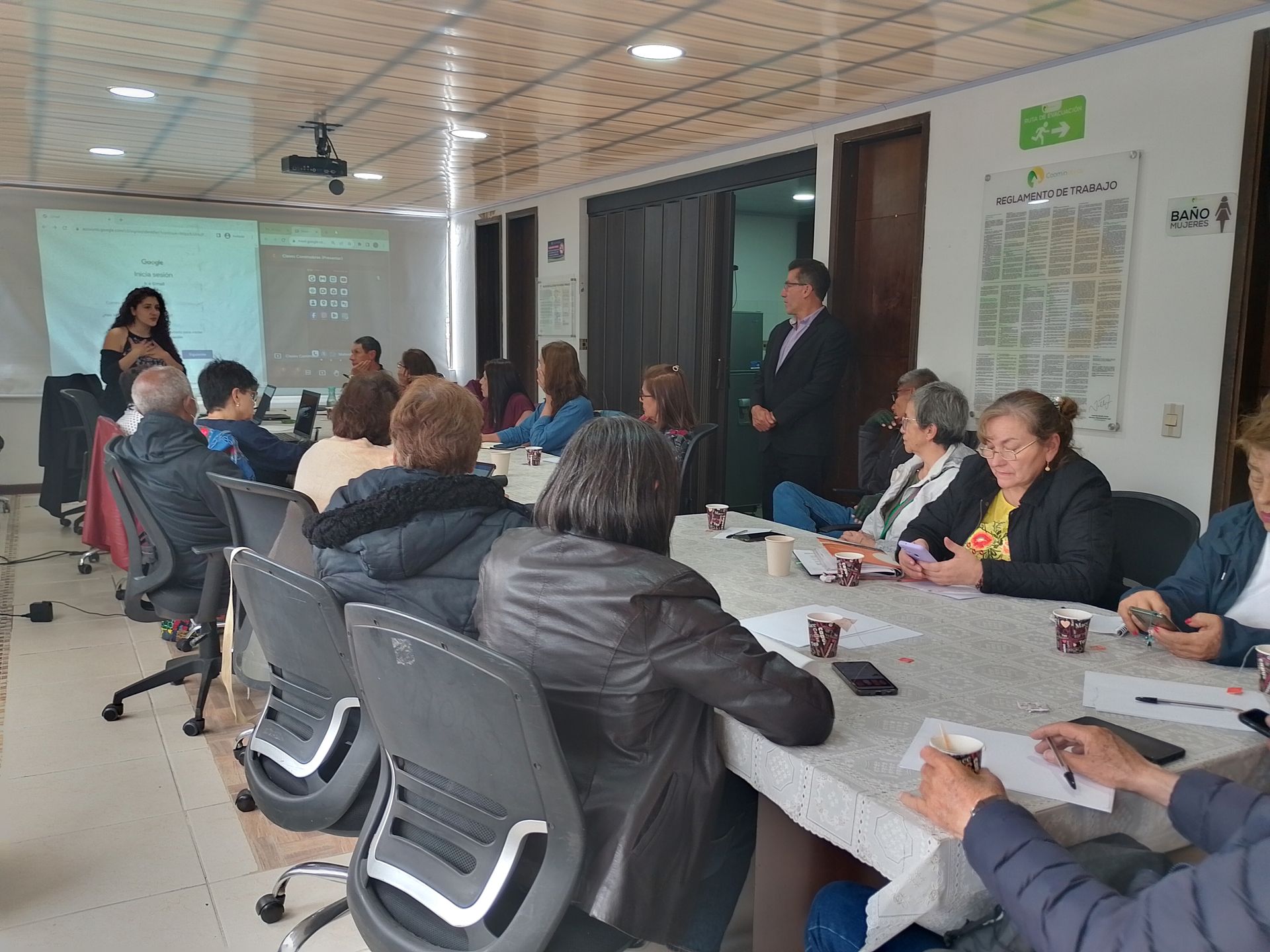 Curso de Doblaje Profesional – Academia Colombiana de Comunicación e Imagen | Bogotá