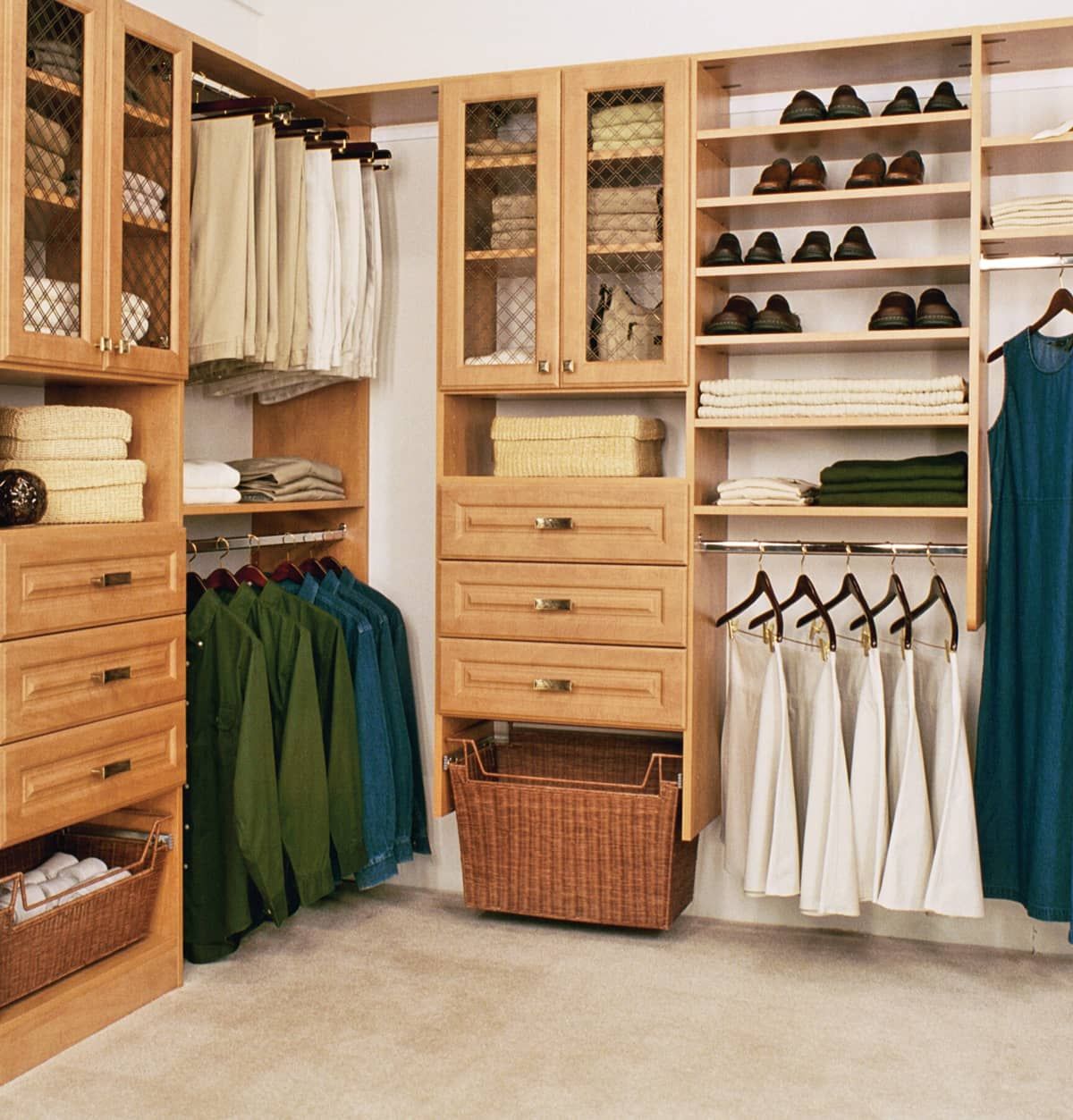 Luxury Walk-In Closets Luxury Walk-In Closets