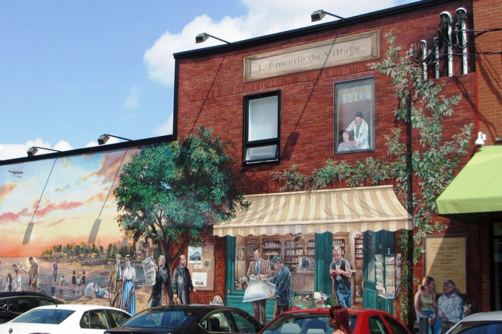 Neighbourhood PointeClaire Delmar apartments