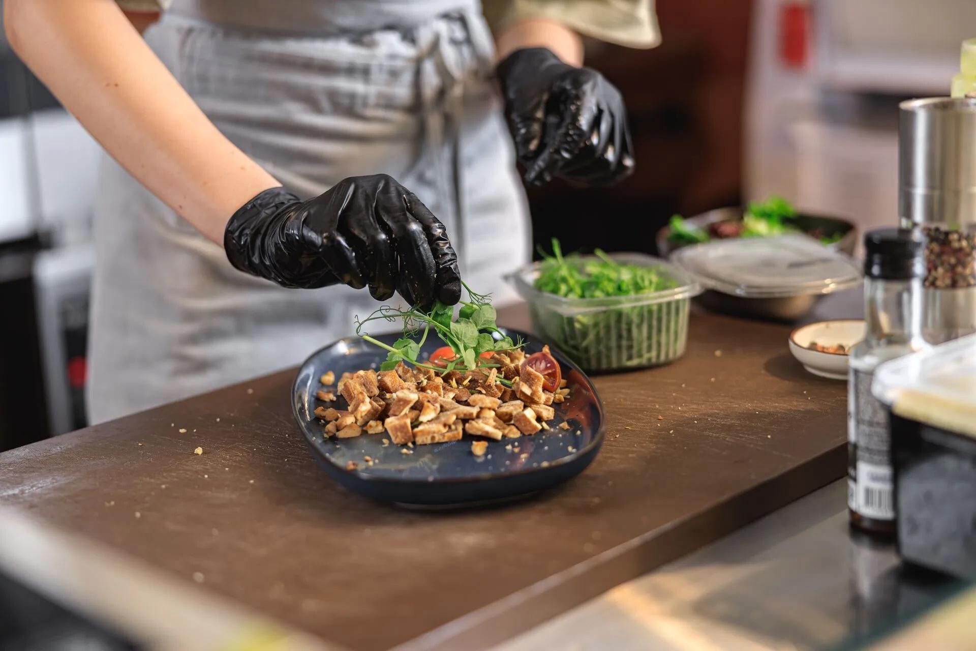Seitan: pflanzliches Eiweiss aus Weizen, vielseitig und reich an Proteinen. Ideal für vegane und vegetarische Gerichte. 