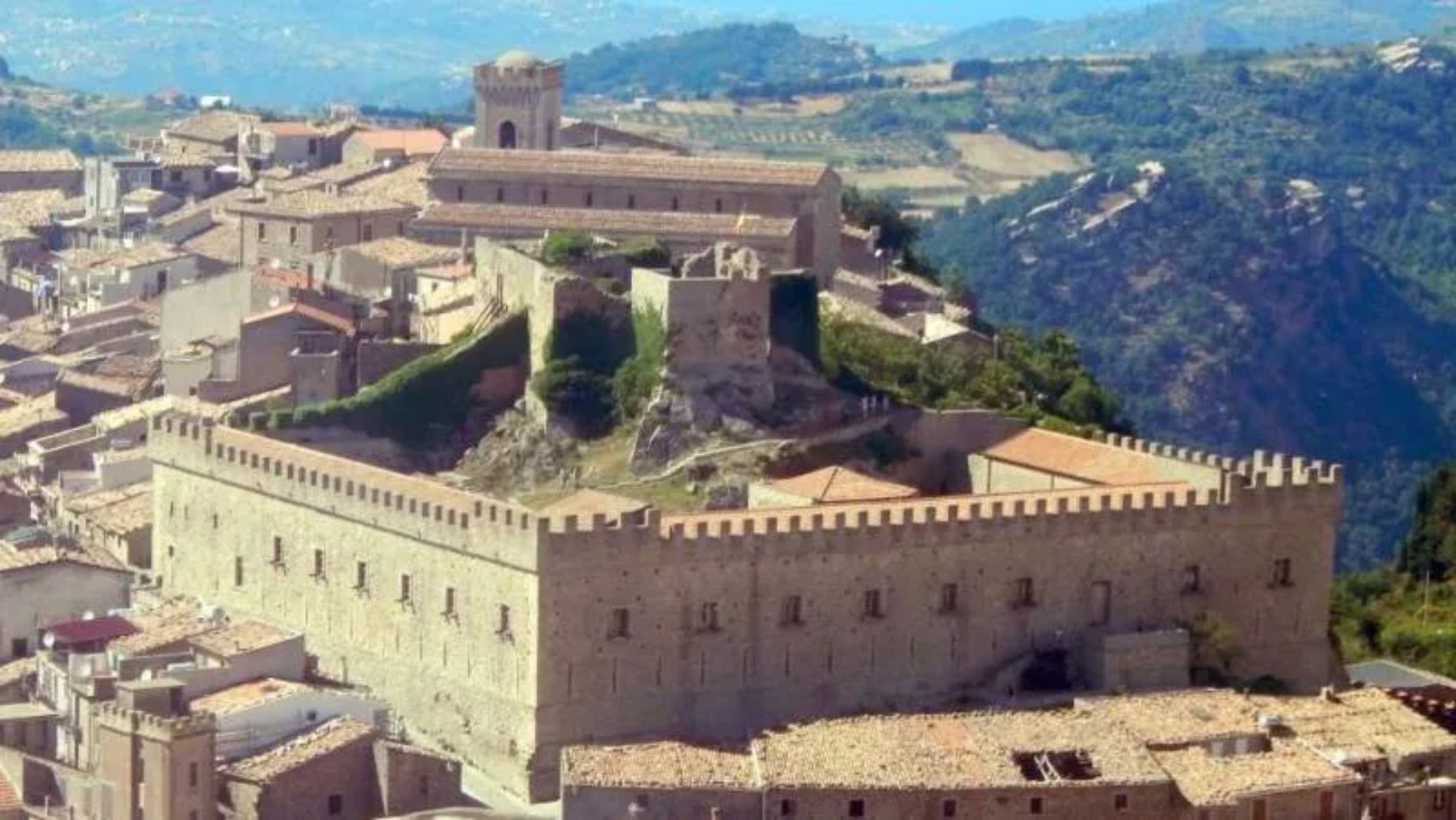Montalbano Elicona