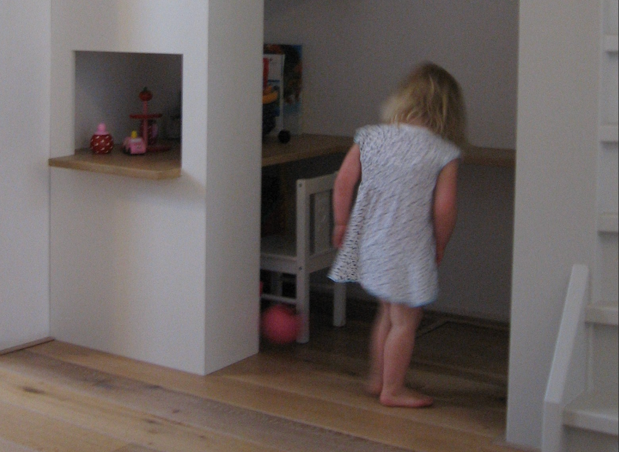 kast rondom trap