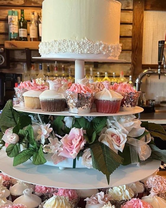 Wedding, Bridal Shower, Anniversary Cakes LORALS CAKES AND PASTRIES