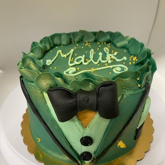 Products LORALS CAKES AND PASTRIES