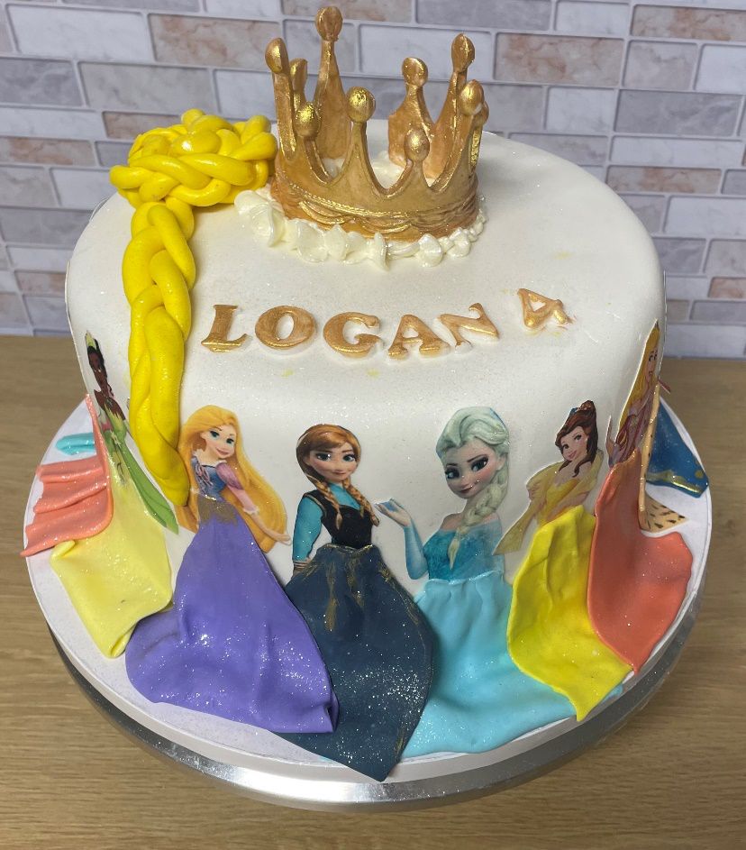 Products LORALS CAKES AND PASTRIES