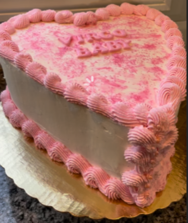 Products LORALS CAKES AND PASTRIES