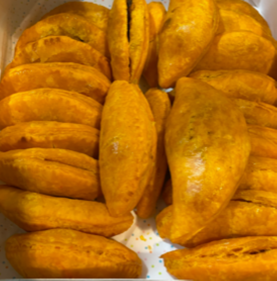 Products LORALS CAKES AND PASTRIES