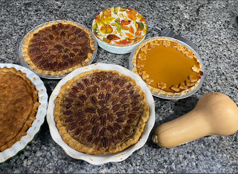 Products LORALS CAKES AND PASTRIES