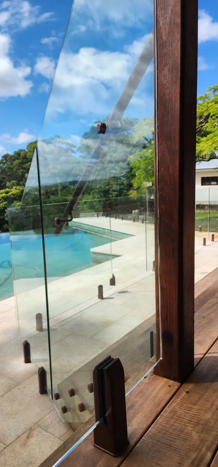 Staircase Balustrade - Broadbeach Waters Project