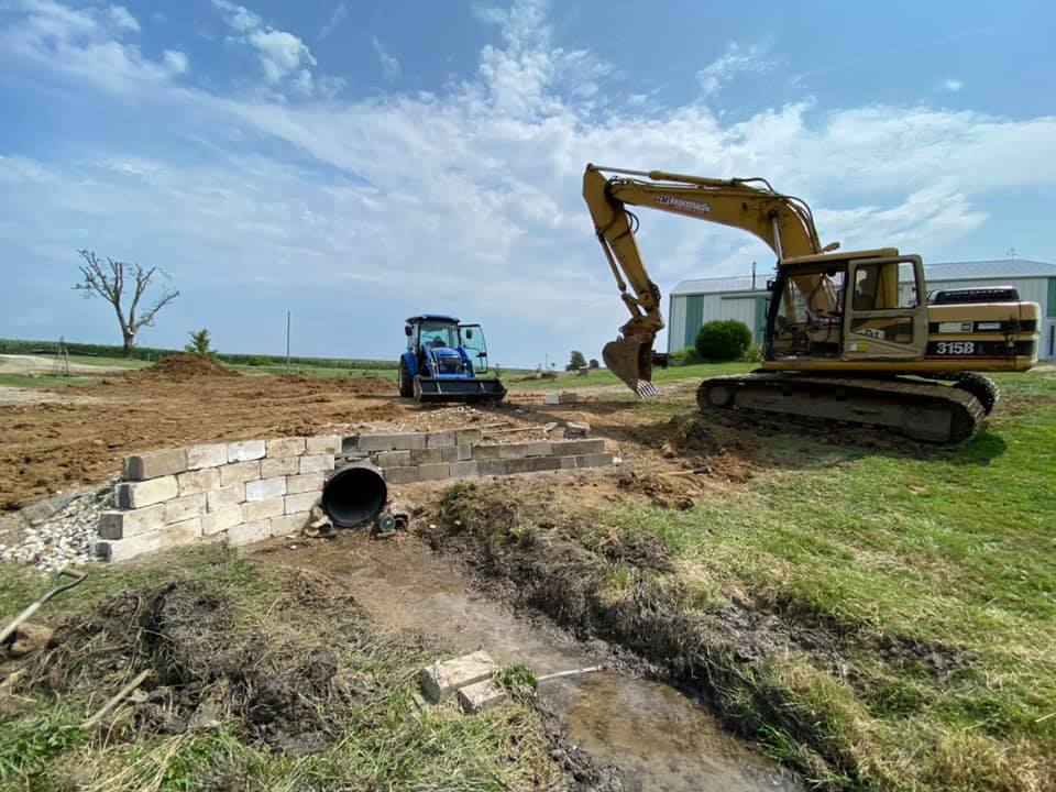 Excavating Services - Pekin, IL - CMT Excavating Services