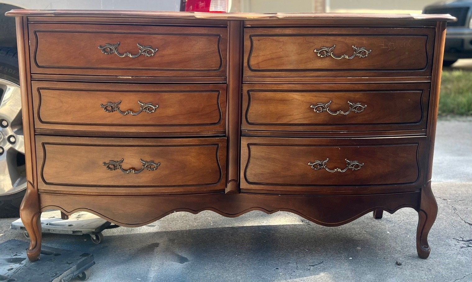 French Provincial Double Dresser