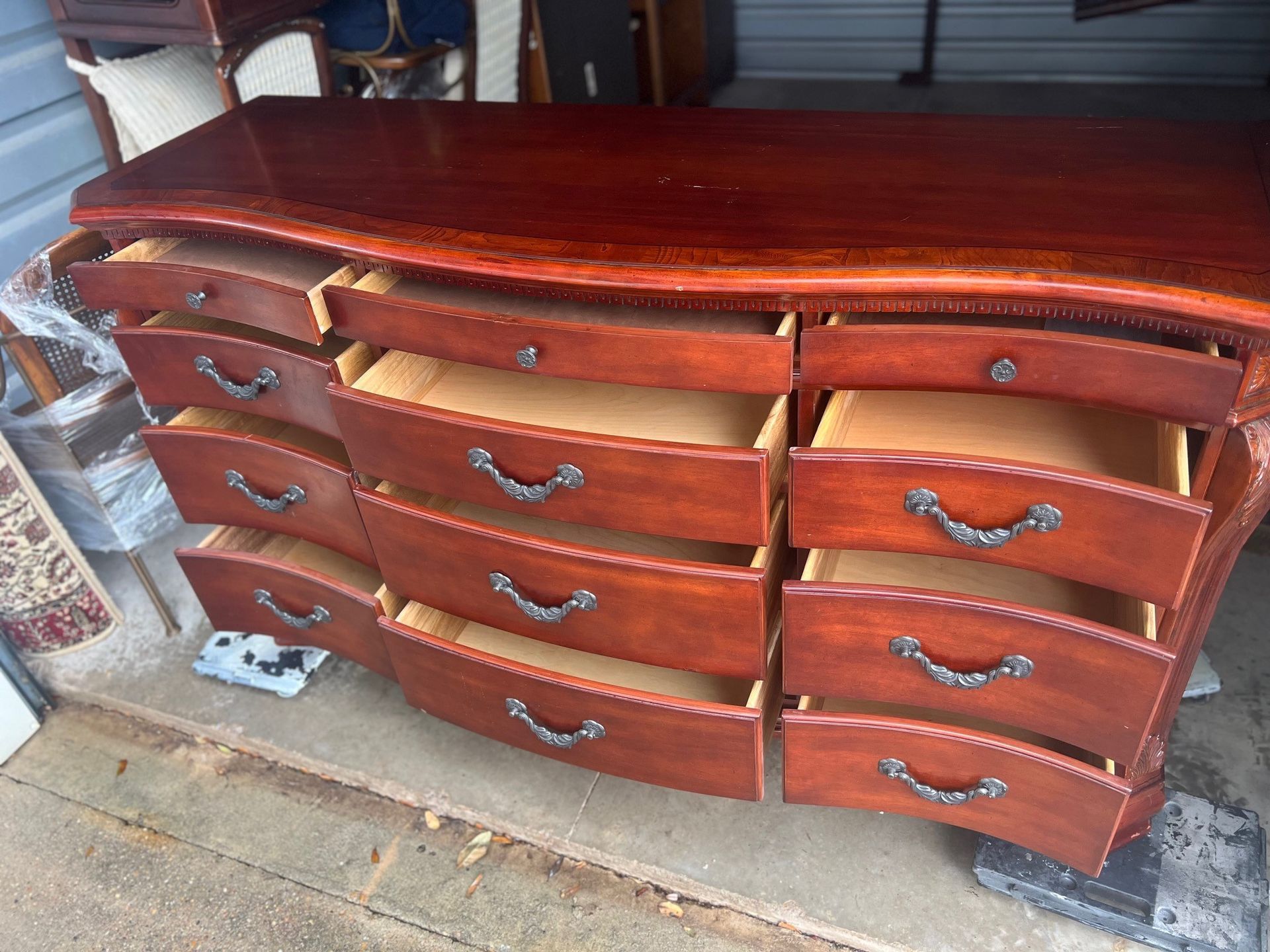 Dresser & Nightstand Set