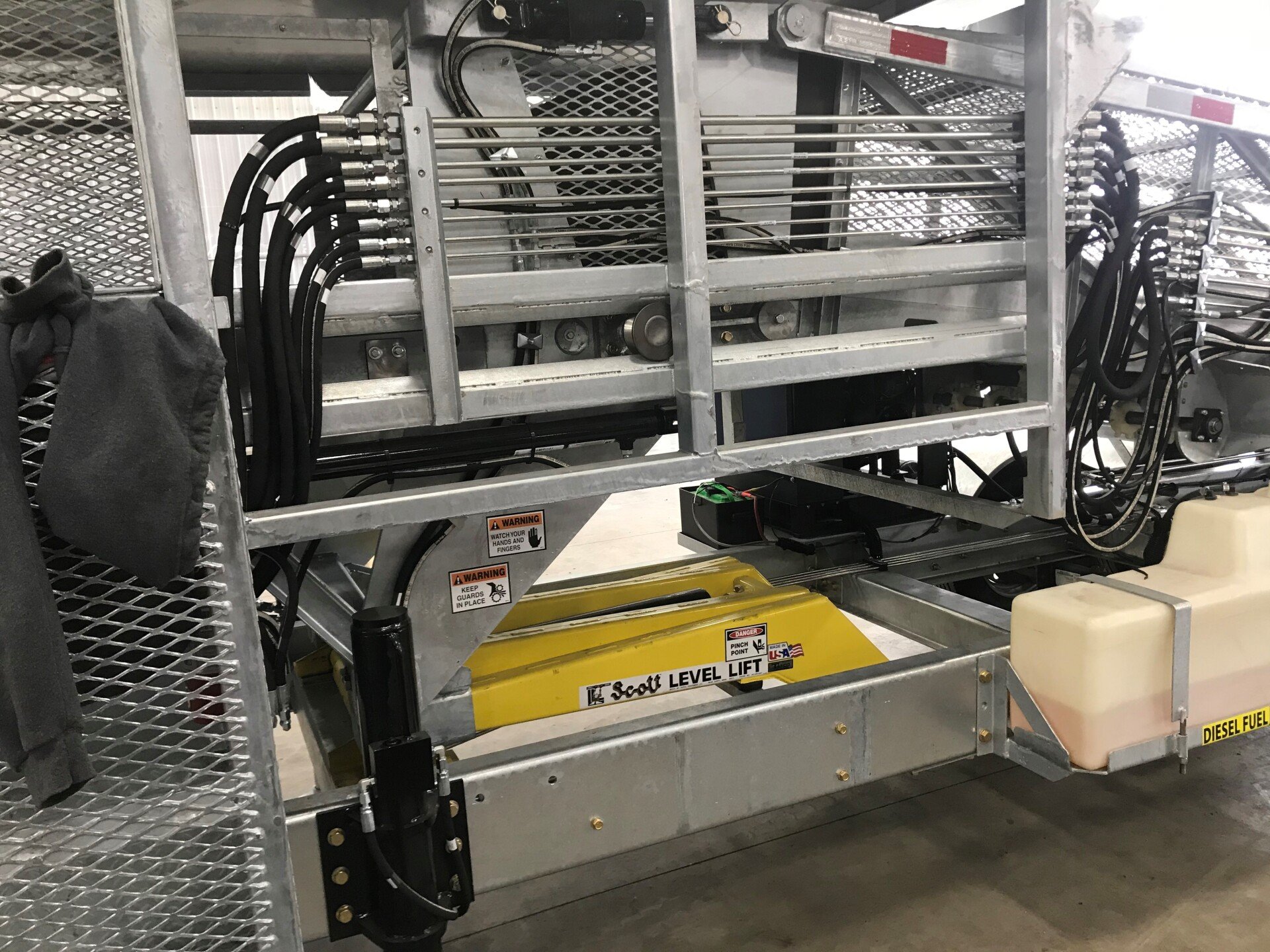Truck Bodies & Lift Hoists | Tafco Equipment Co. | AK