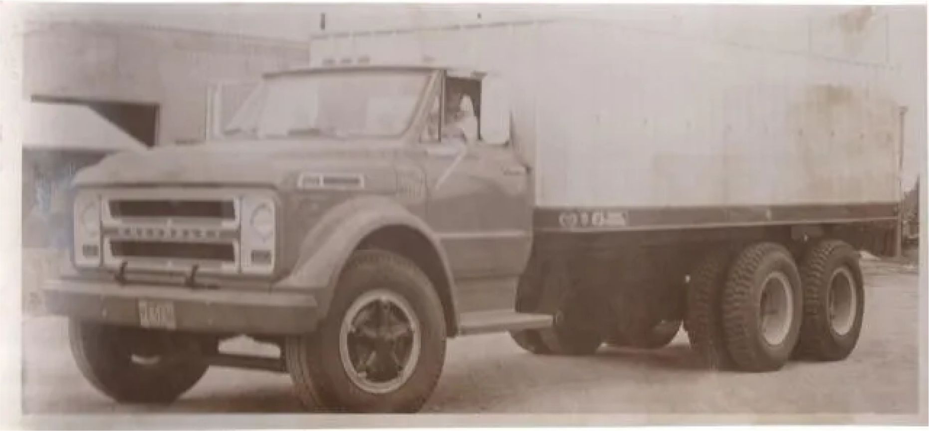 1975