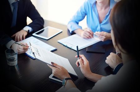 Business Meeting — Albany, OR  — The Law Office of Dustan E. Johnson