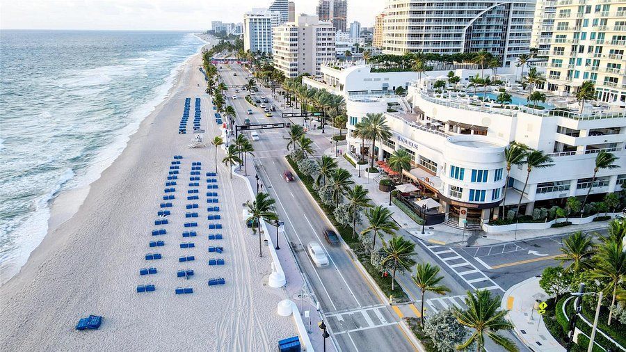 Beach House Fort Lauderdale a Hilton Resort renovated all-suite beachfront resort in Fort Lauderdale Florida