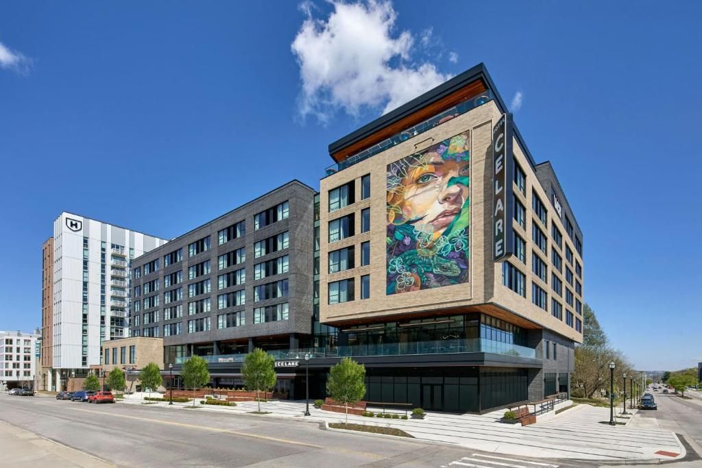 Hotel Celare Cincinnati Midtown Tribute Portfolio opened September 2024 near University of Cincinnati with rooftop bar